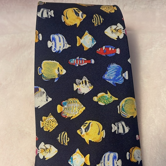 Colorful Fish Pattern Ties - Picture 6 of 9